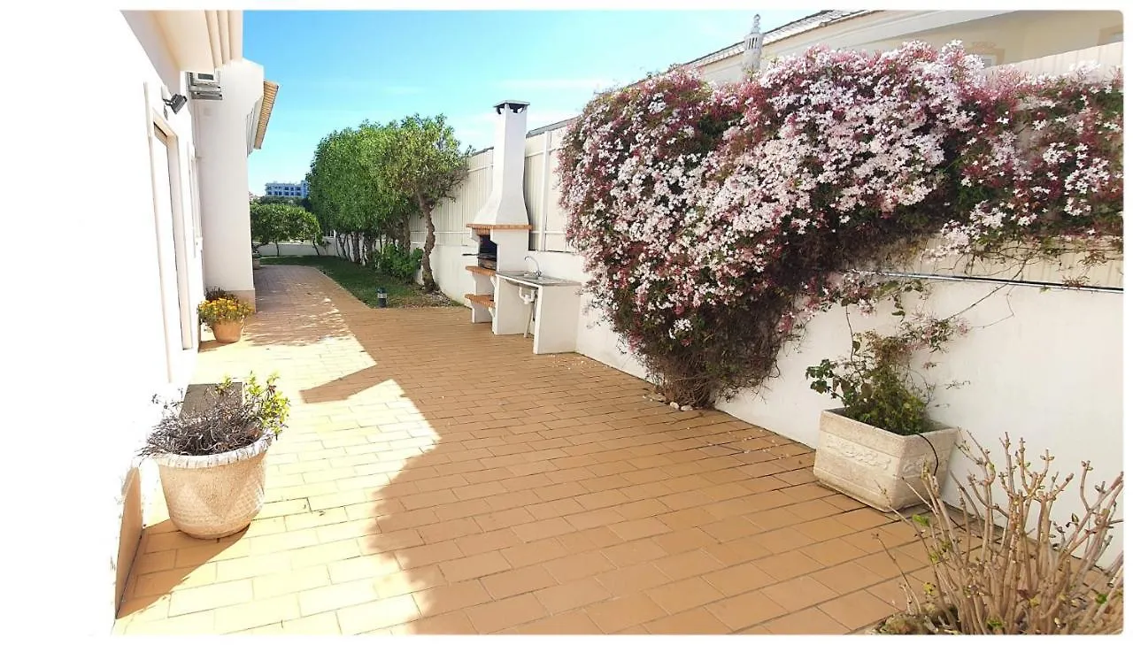 Casa Do Mar By Laranjal Rentals Albufeira