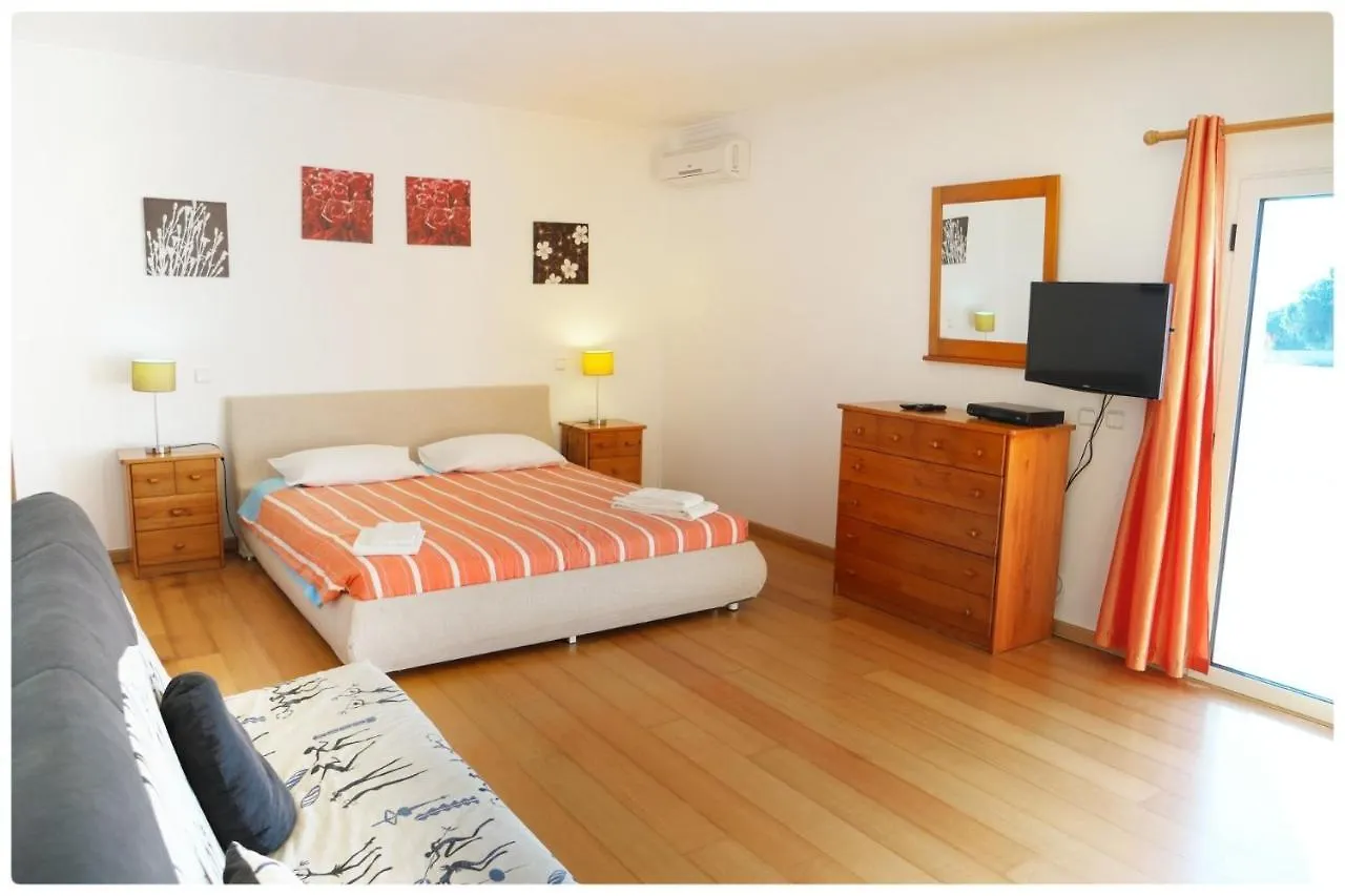 Casa Do Mar By Laranjal Rentals Albufeira Villa